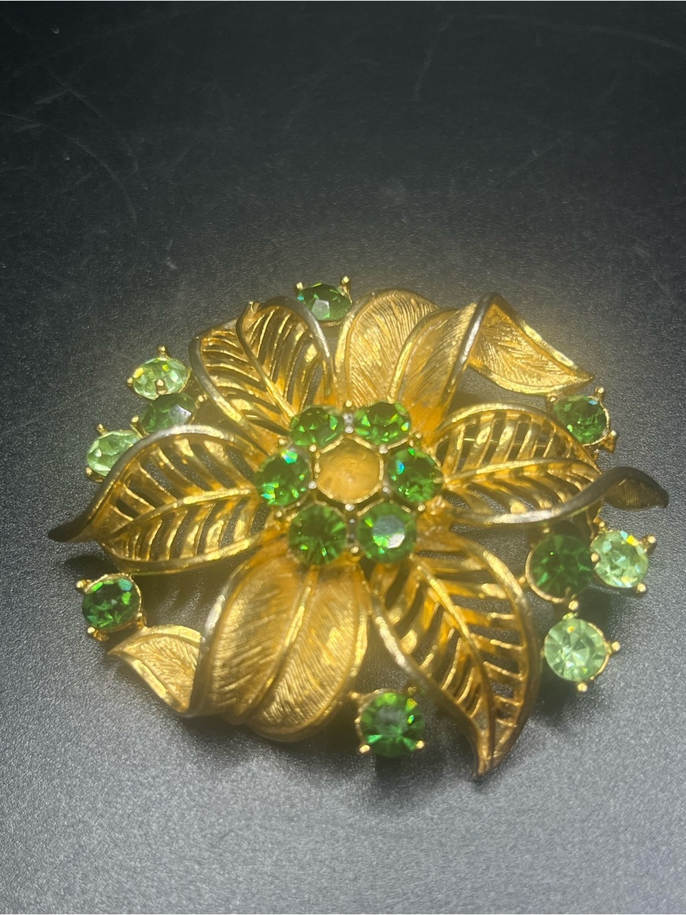 Vintage Lisner Green Rhinestone Floral Brooch Gold Tone Flower Pin Mid Century
